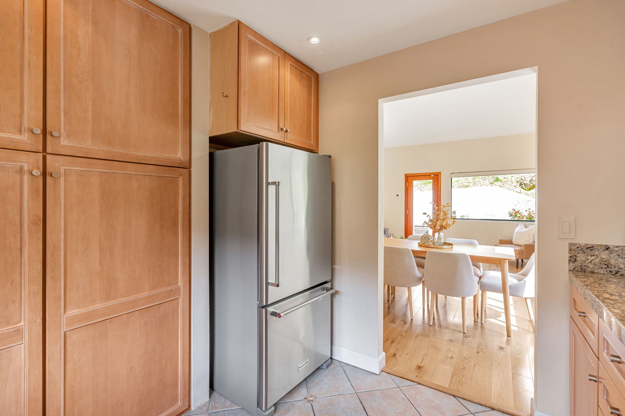 13-web-or-mls-9-newcastle-ct.jpg