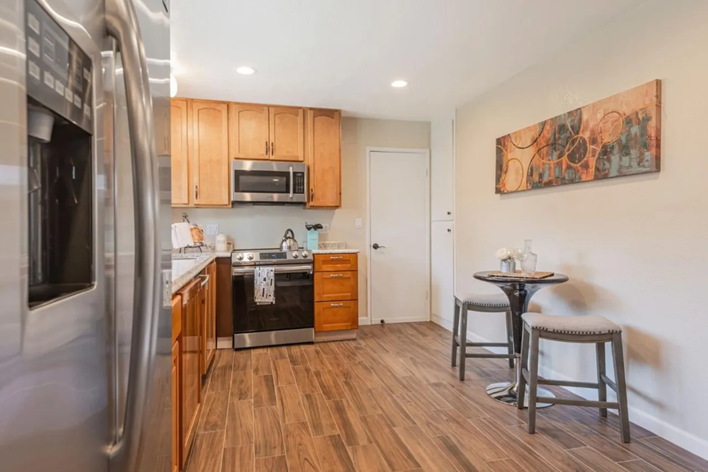 3135 Alameda De Las Pulgas 006.png