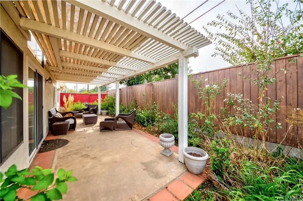 2175 Avenida San Antero 049.webp