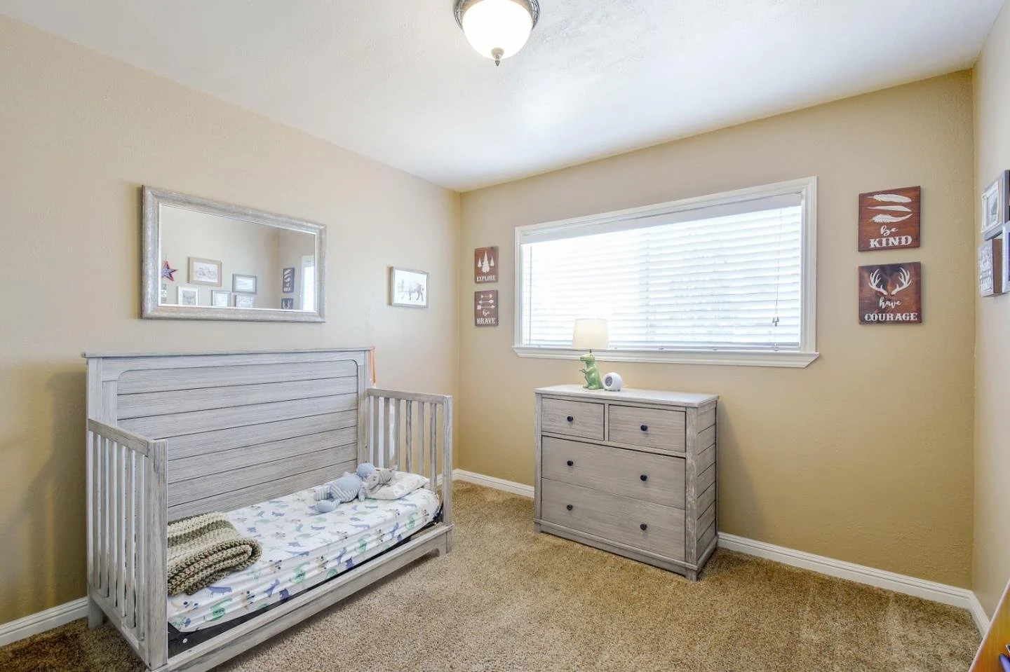 378 Flynn Ave 022.jpg