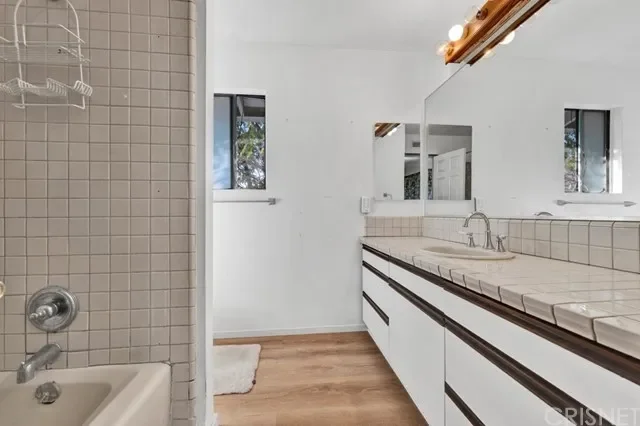 4115 Patrick Henry Pl 021.webp