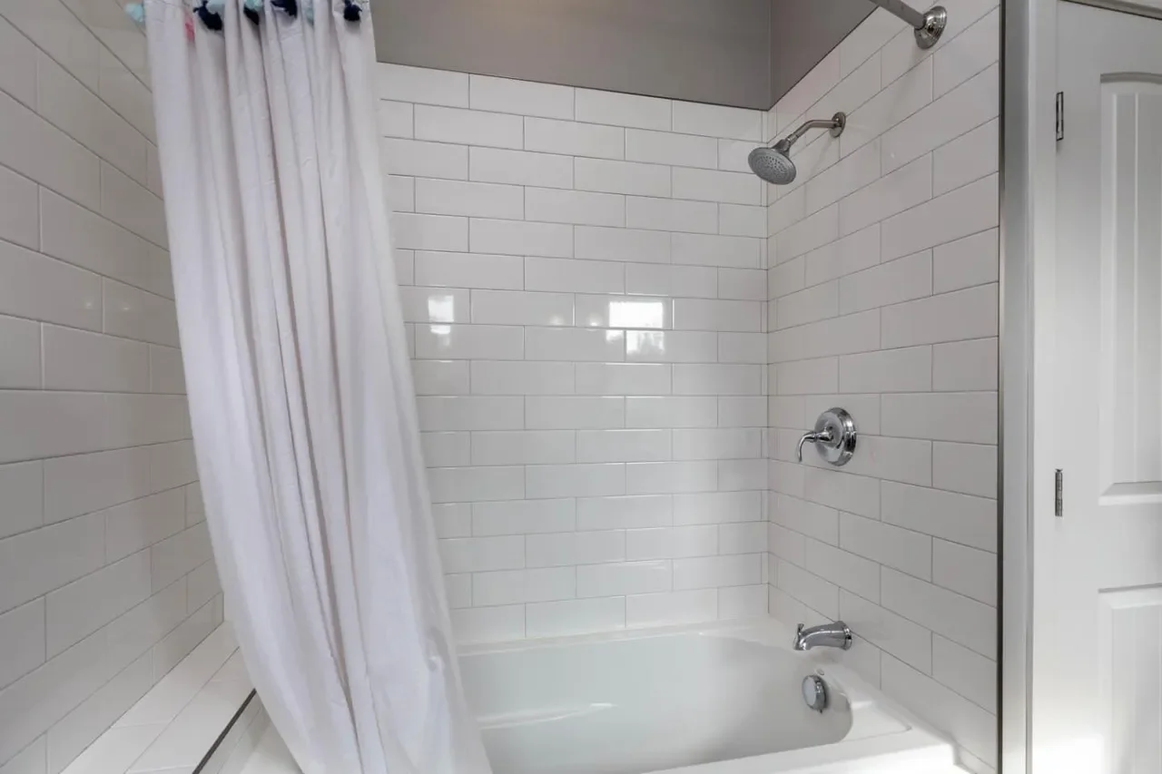 52 Murray Ct 023.webp