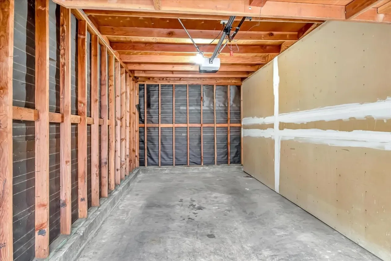 4108 Thain Way 040.webp