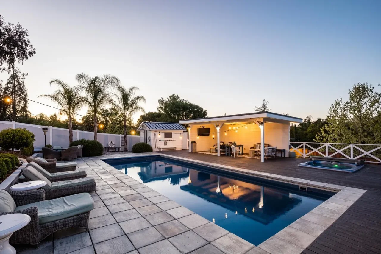 16466 Bonnie Ln 008.webp