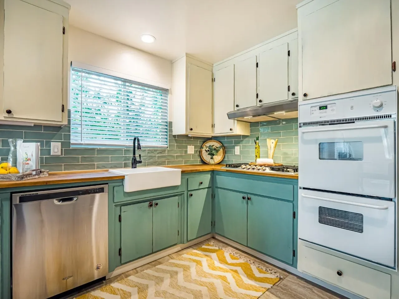 836 Seacliff Dr 010.webp