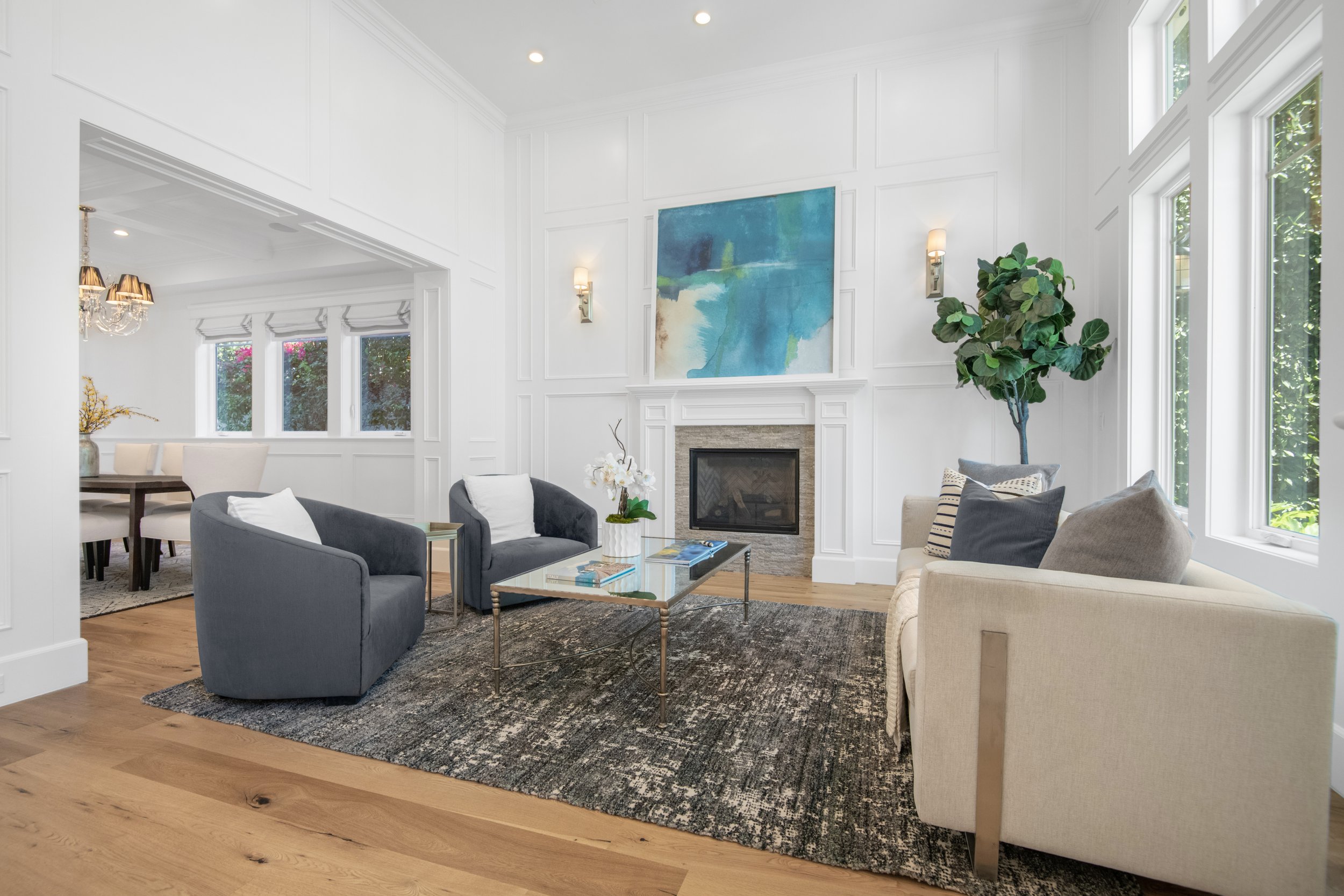 5111 Greenbush Ave living 3.jpg