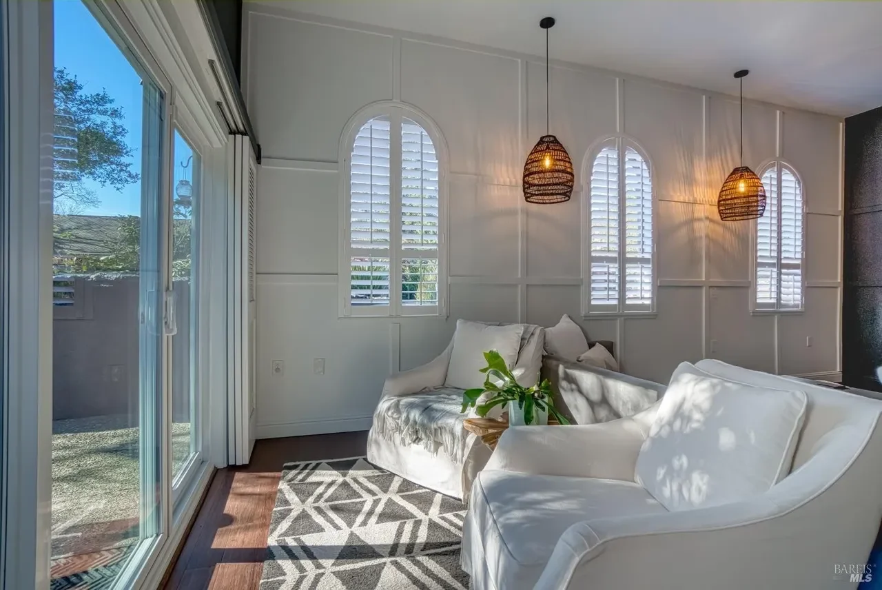 3654 Alta Vista Ave 025.webp