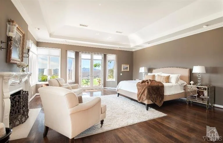 4706 Sunnyhill St 003.jpg