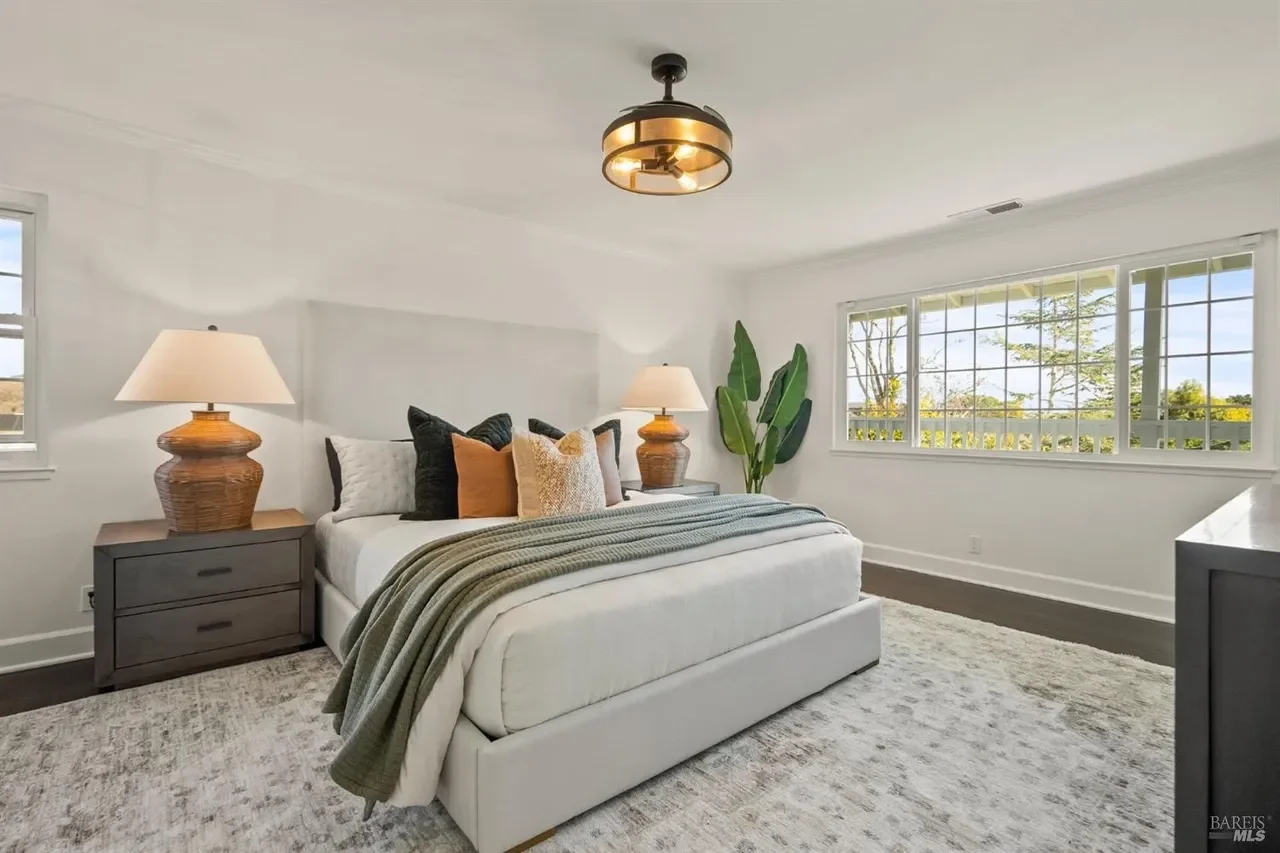 8 Nightingale Lane 024.webp