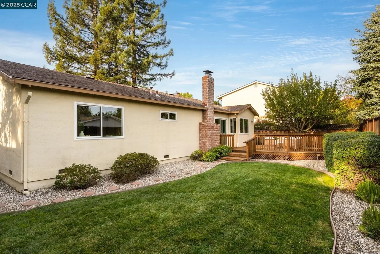 3376 Camarones Pl 025.webp