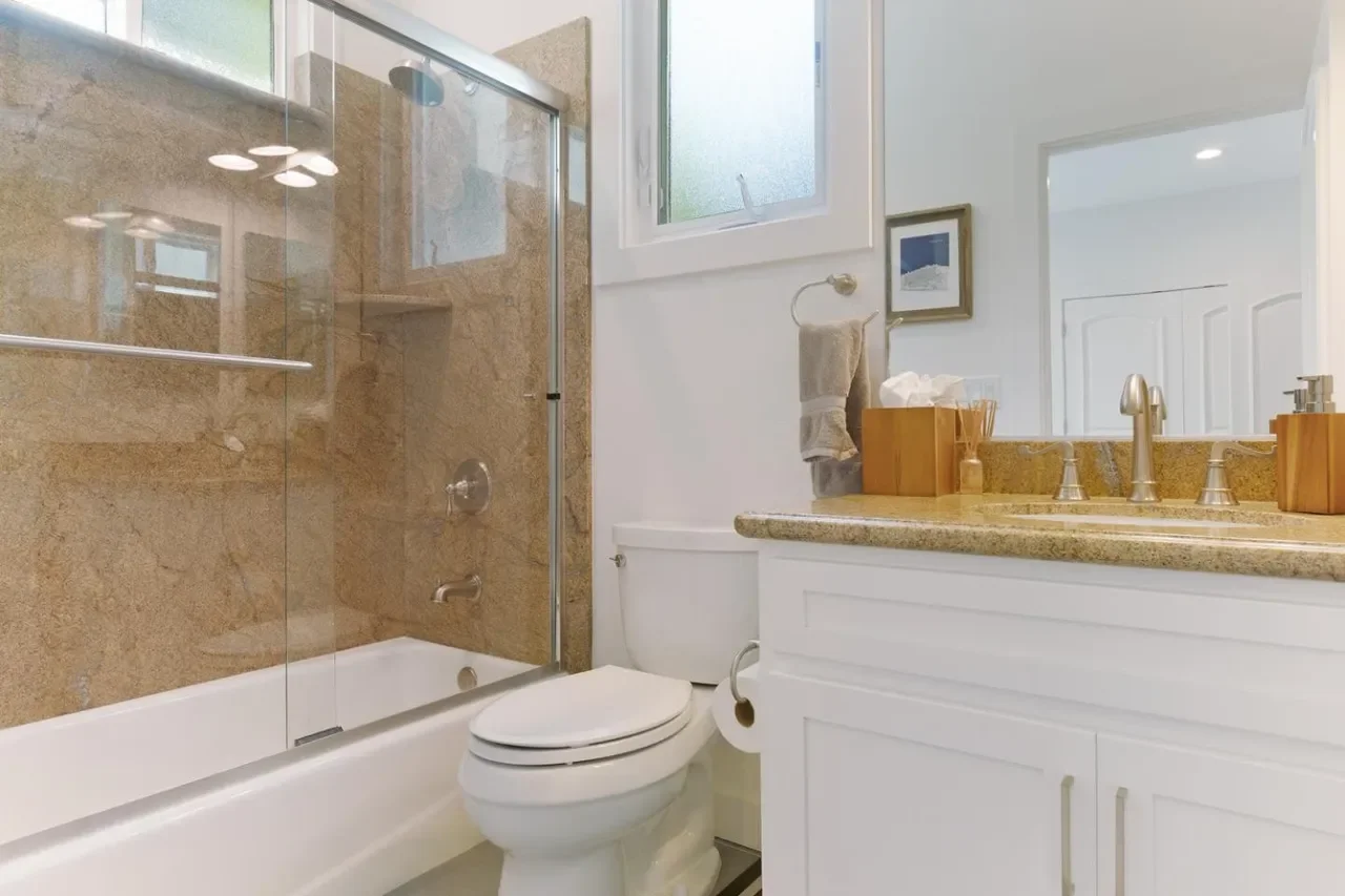 495 Coastview Dr 038.webp