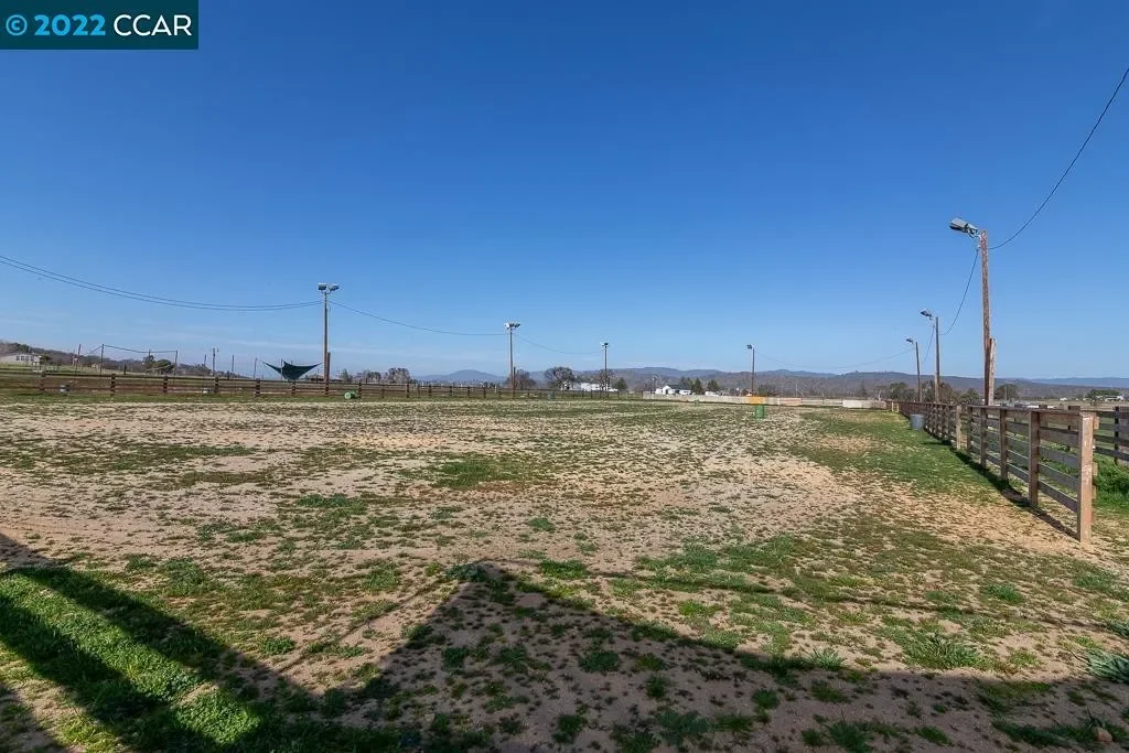 2759 Ranchito Dr 020.webp