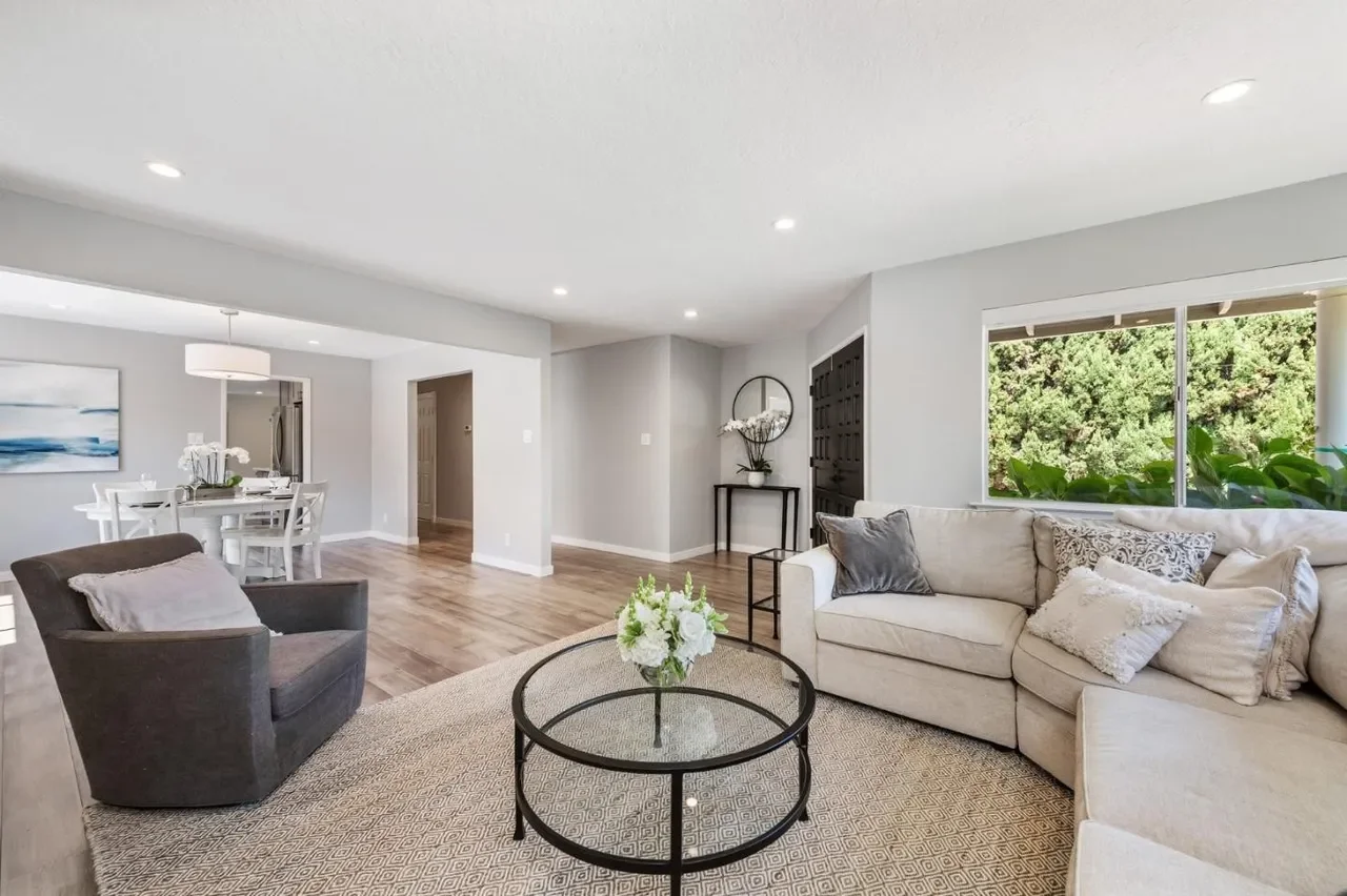 450 Beresford Ave 006.webp