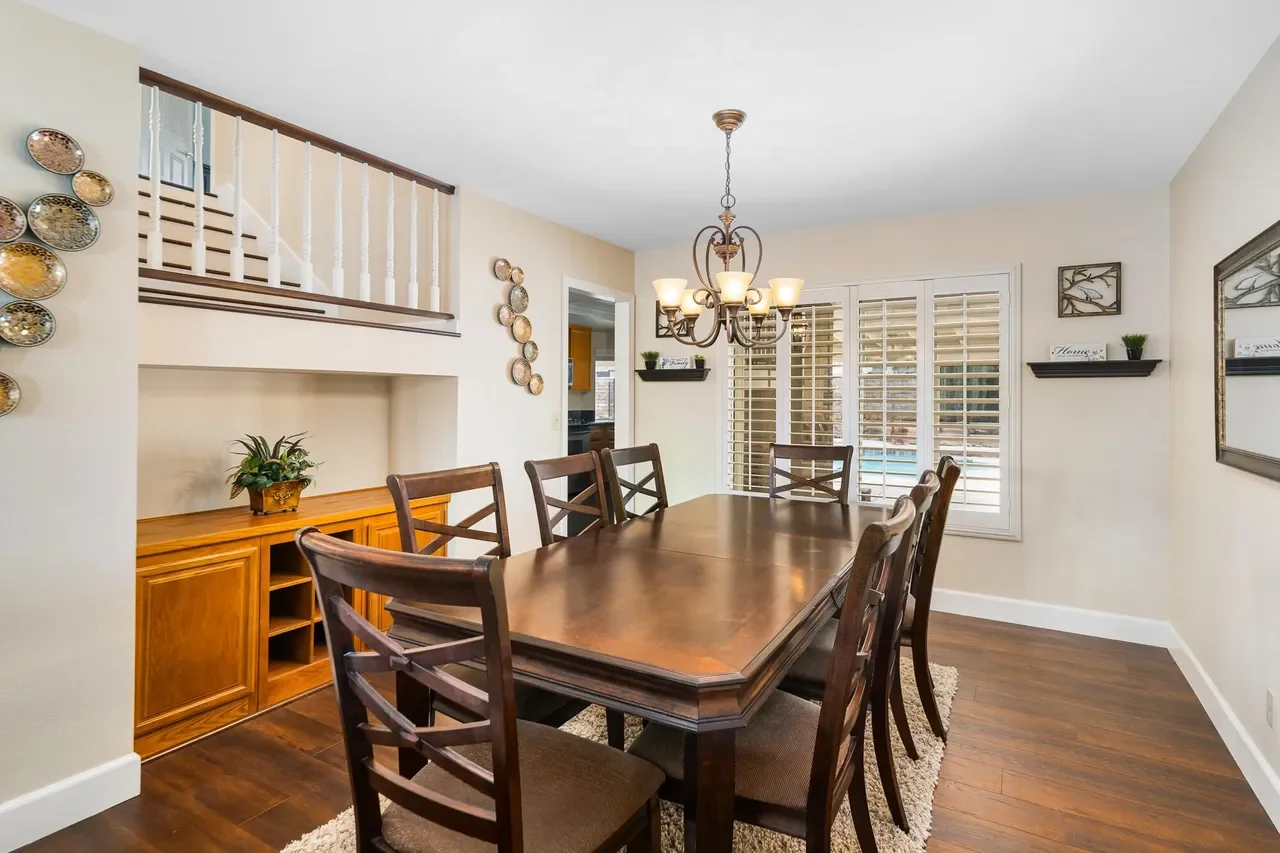 41245 Sequoia Ave 014.webp