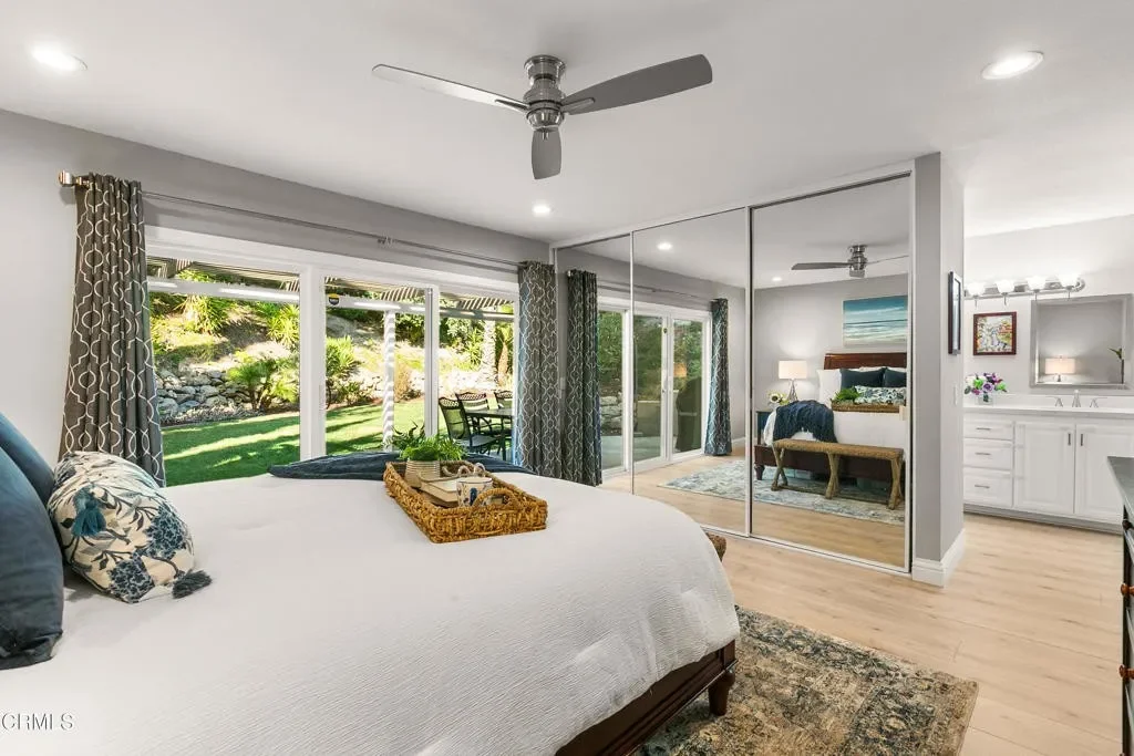 2217 Laurelwood Dr 023.webp