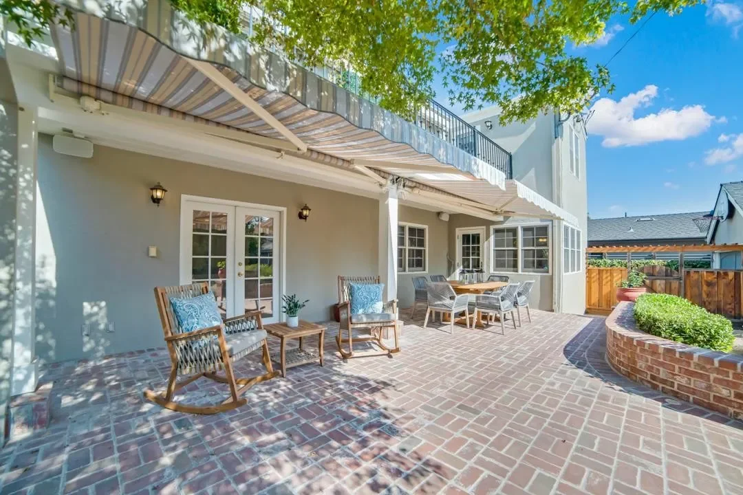 1842 University Ave 031.webp