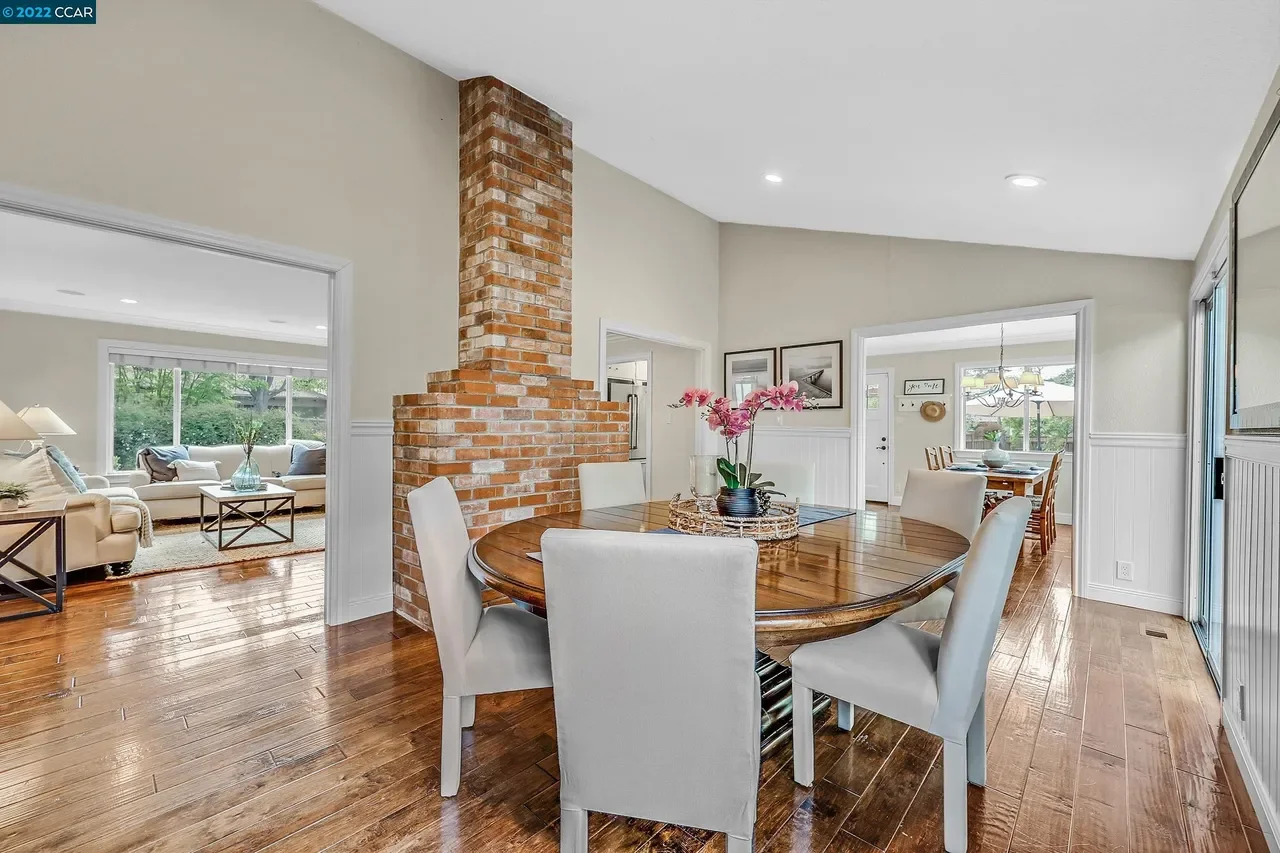 27 Nob Hill Dr 029.webp