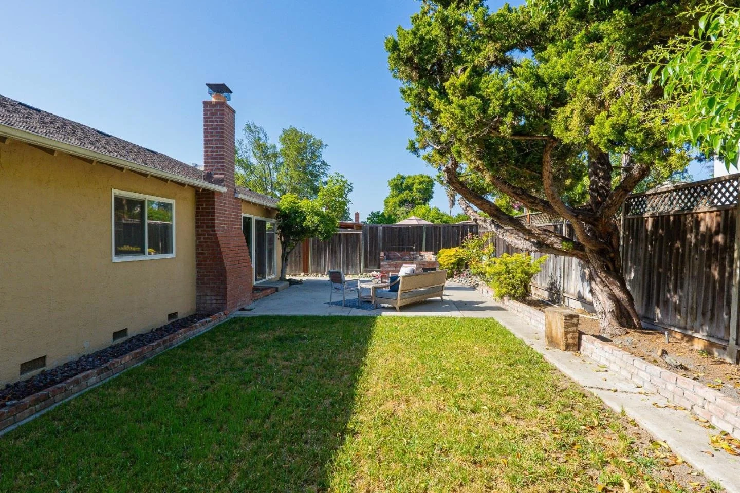 6080 Glen Harbor Dr 019.jpg