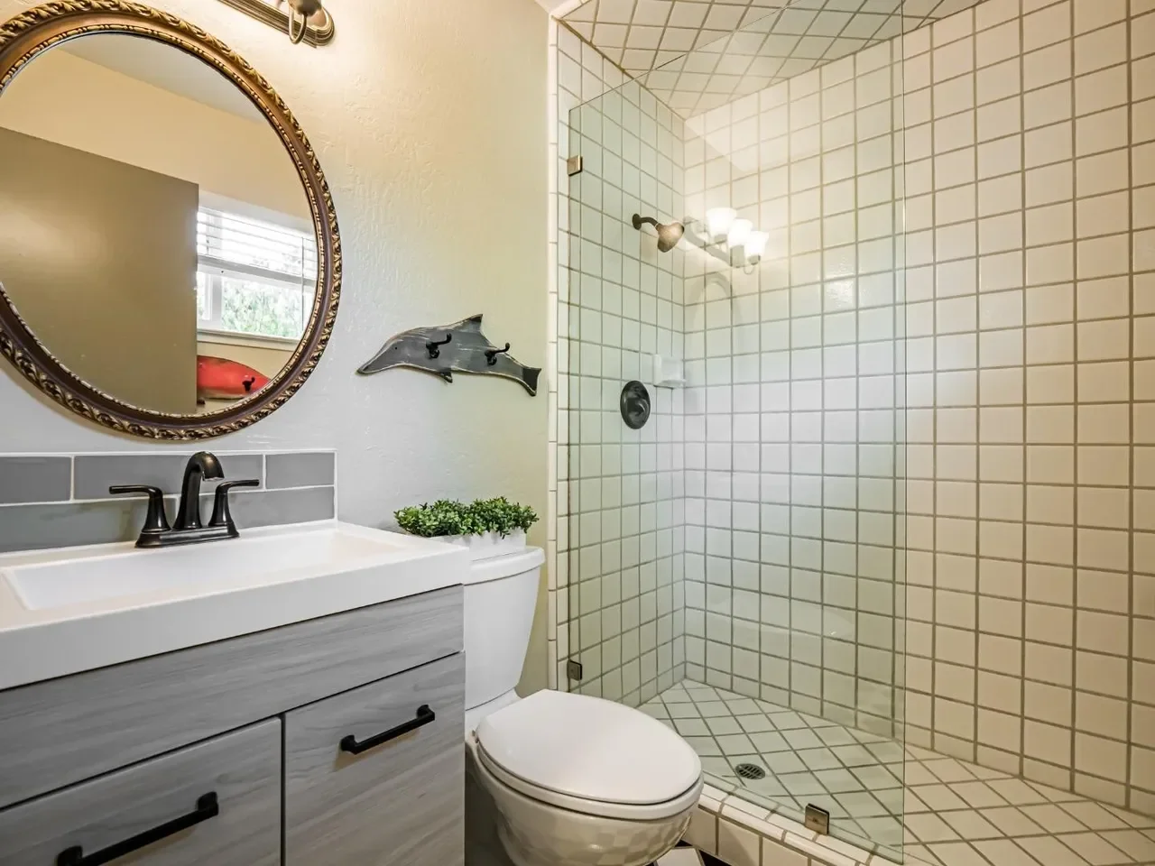 836 Seacliff Dr 018.webp