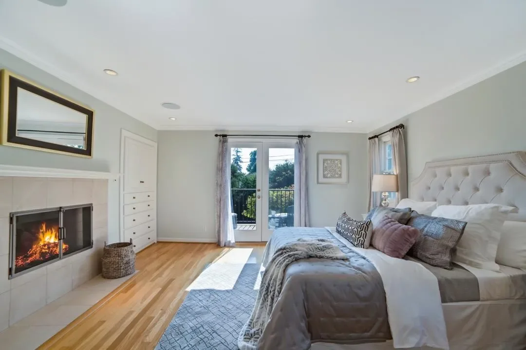 1842 University Ave 022.webp