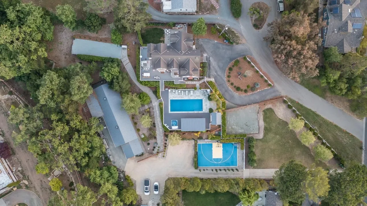 16466 Bonnie Ln 062.webp