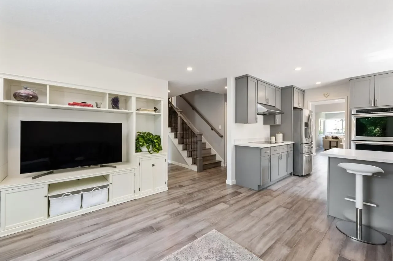 450 Beresford Ave 011.webp