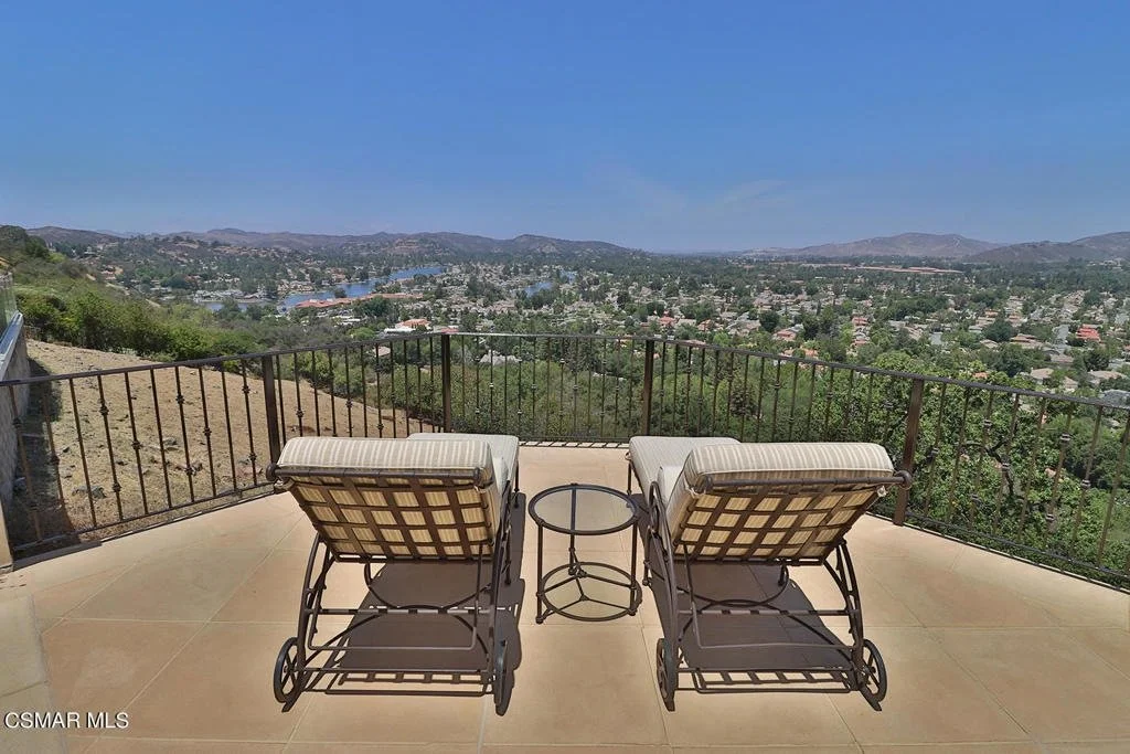 3425 Ridgeford Dr 006.jpg