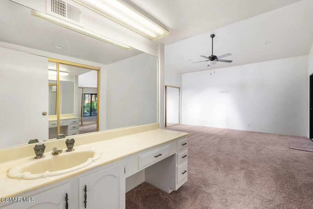 2782 E Palm Oasis 015.jpg