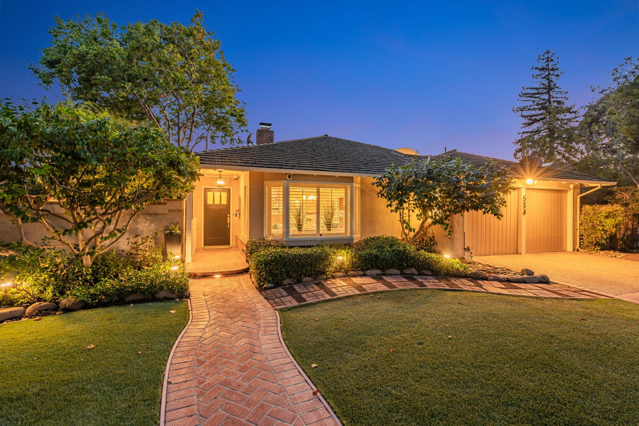  534 Hilbar Ln 
 4 Beds | 2 Baths | 1,617 sqft | 6,161 sqft lot
 Sold for $3,925,000 