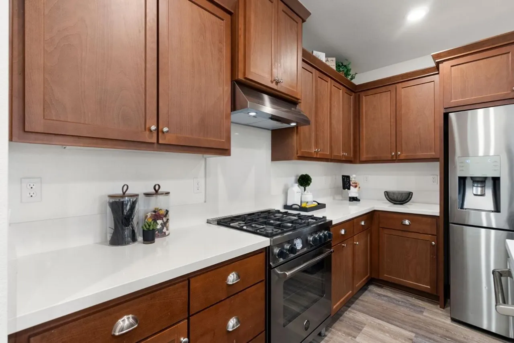 712 Amalfi Loop 010.png