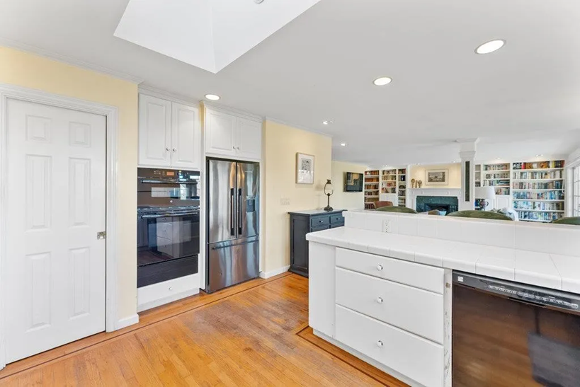 173 Via Lantana 013.png