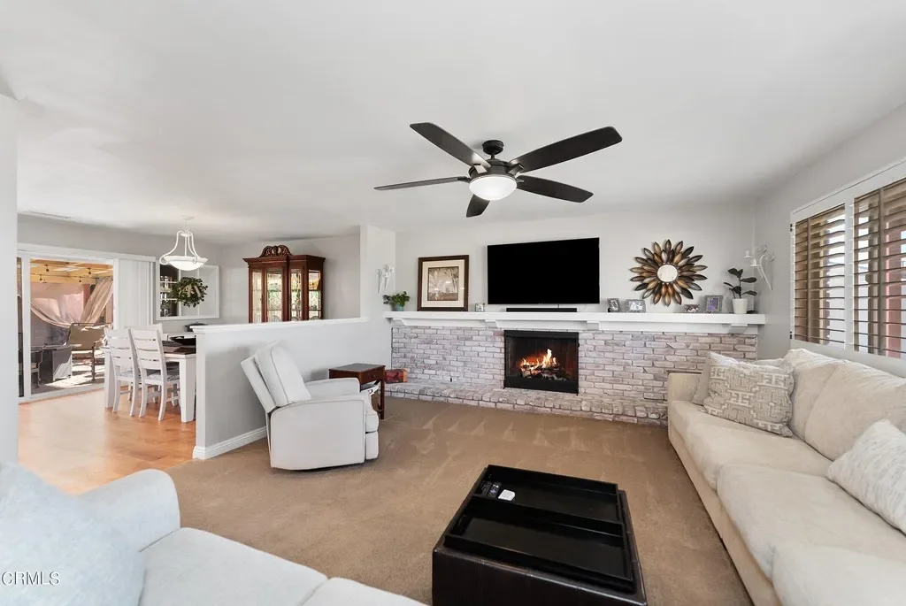 3090 Dwight Ave 008.webp