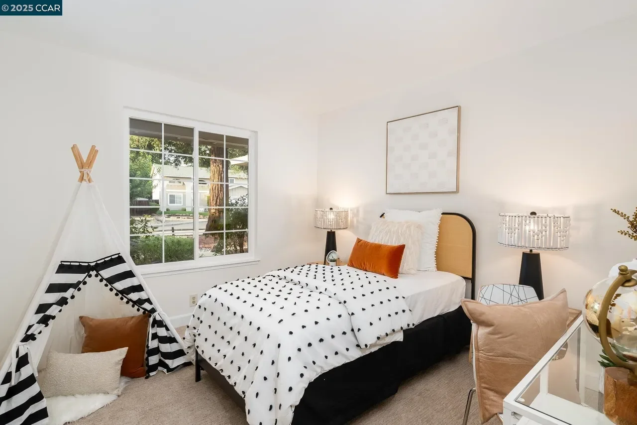 3376 Camarones Pl 017.webp