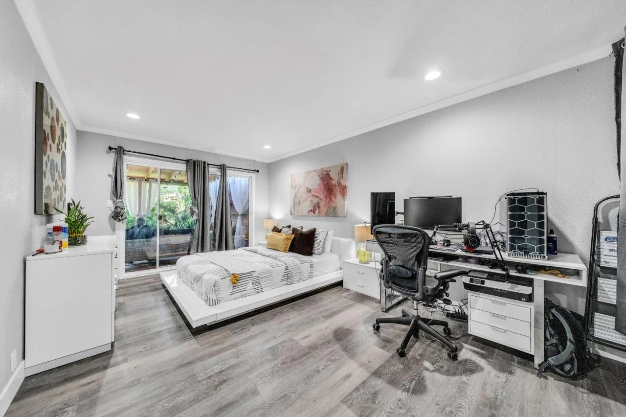 1192 Oakview Rd 019.jpg