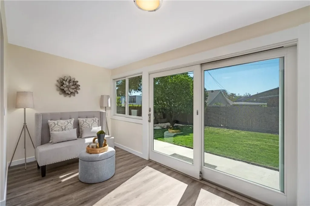 2330 Cooley Pl 010.webp