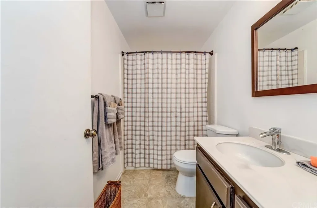 2175 Avenida San Antero 044.webp