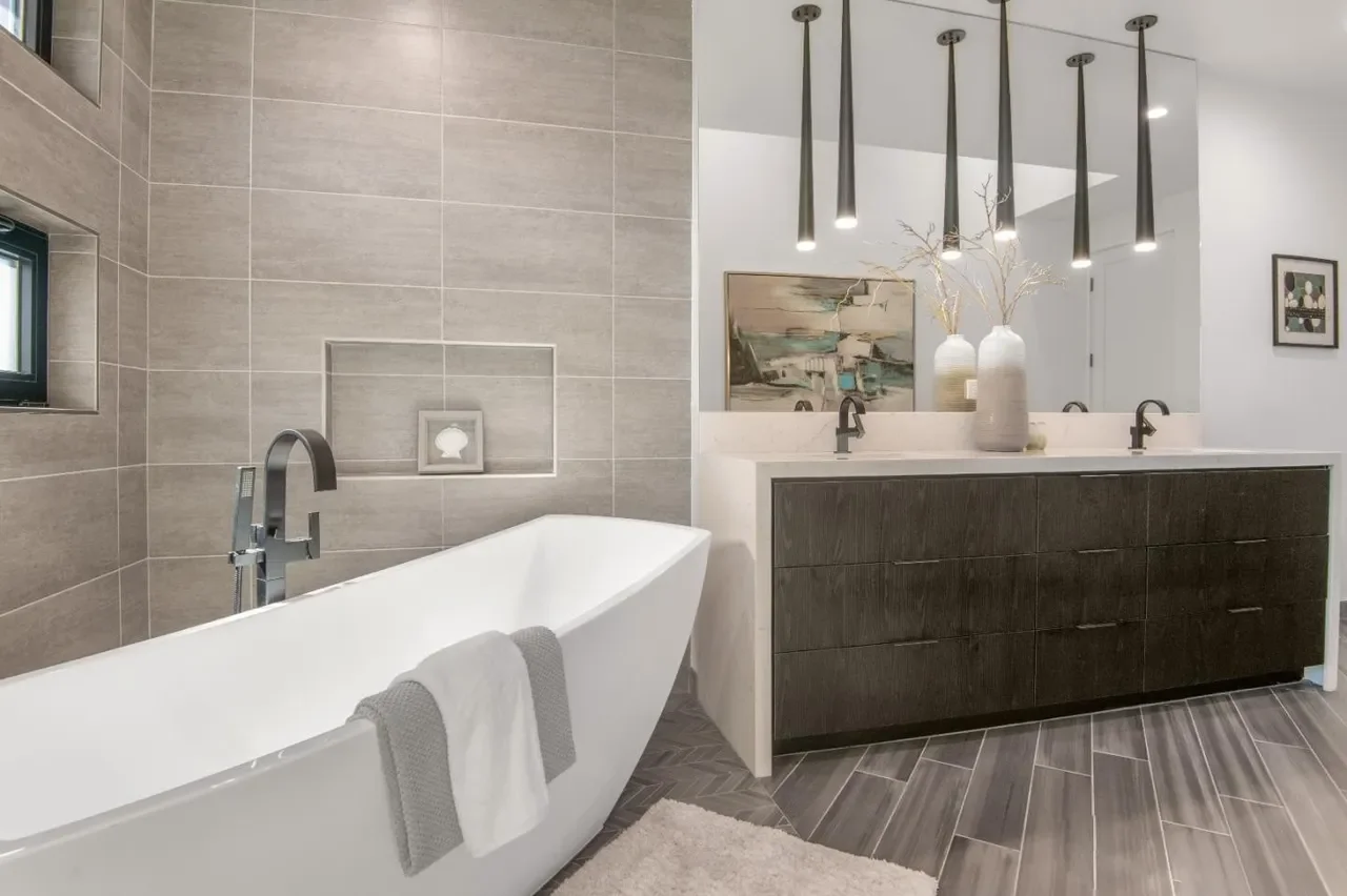 30 Roberts Rd 026.webp