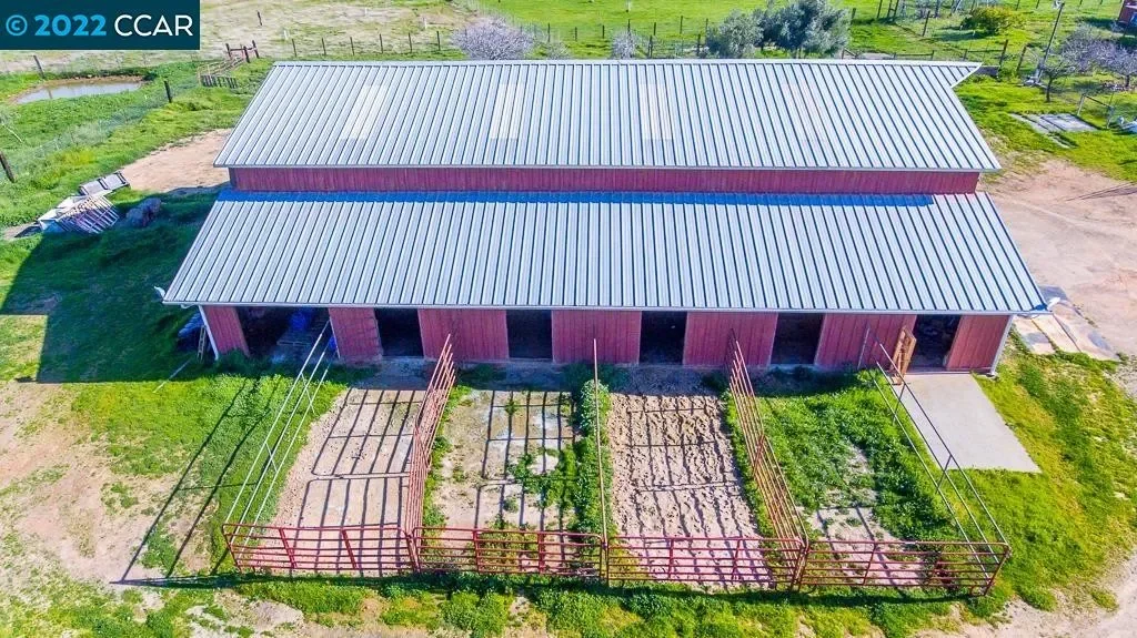 2759 Ranchito Dr 014.webp