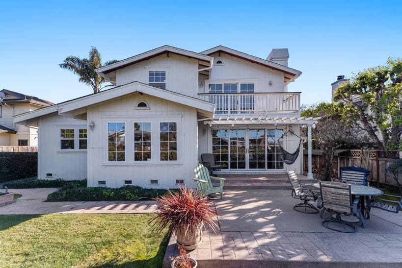 173 Via Lantana 024.png