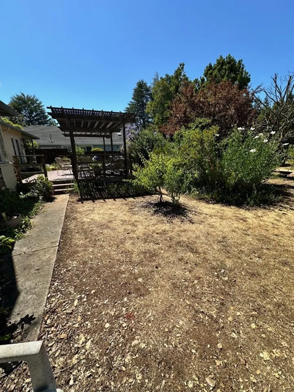 399 Hawthorne Ave 007.png