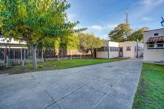 579 S 10th St 012.webp