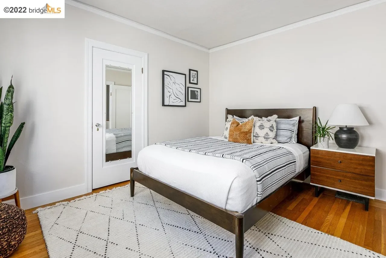 5336 Walnut St 015.webp