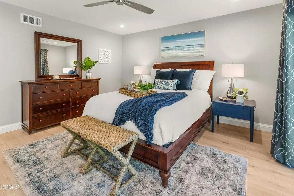 2217 Laurelwood Dr 024.webp