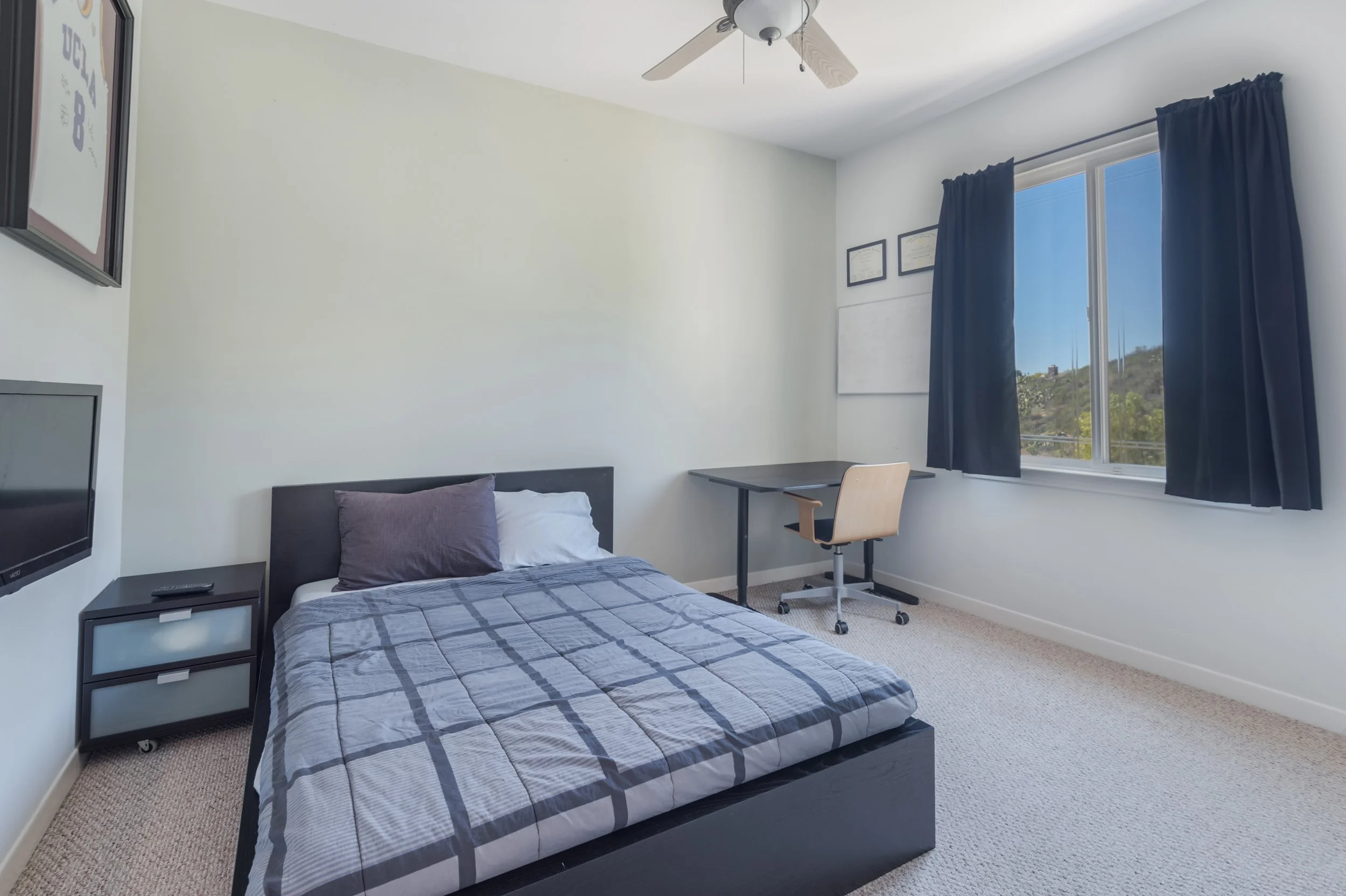 1068 N Country Club sr1.jpg