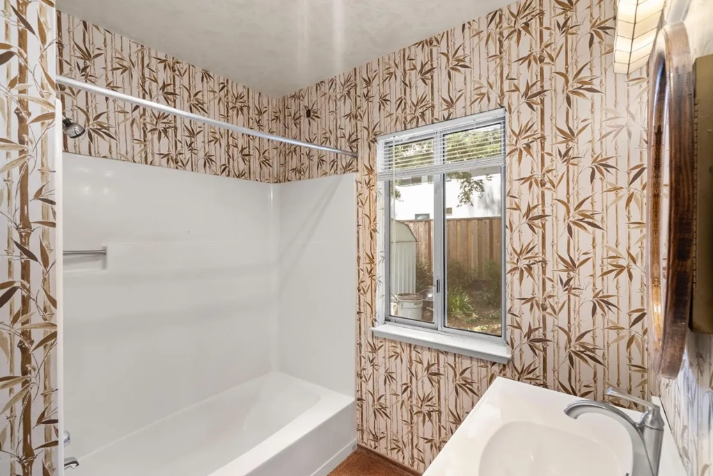 24401 Summerhill Ave 017.png