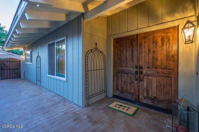 4034 Whitesail Cir 002.jpg