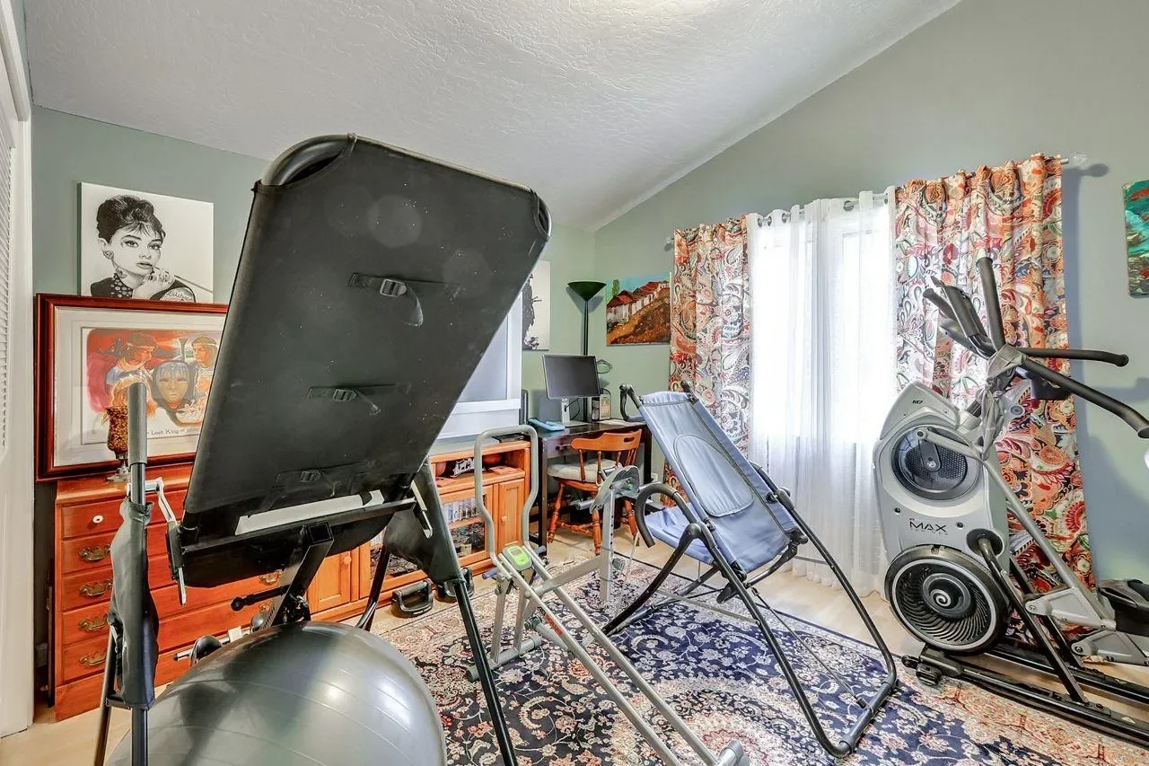 15781 Canon Dr 019.webp