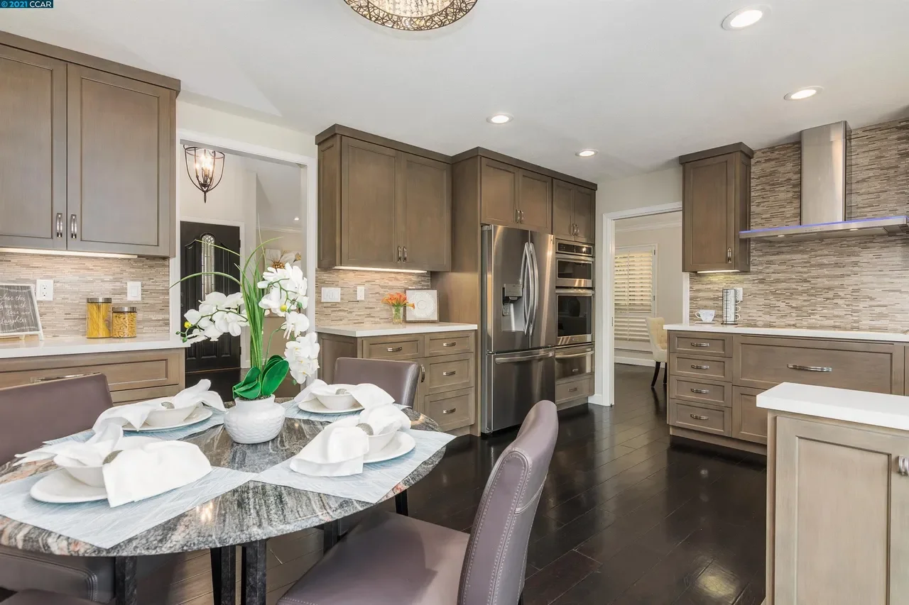 416 Saddlebrook Ln 011.webp