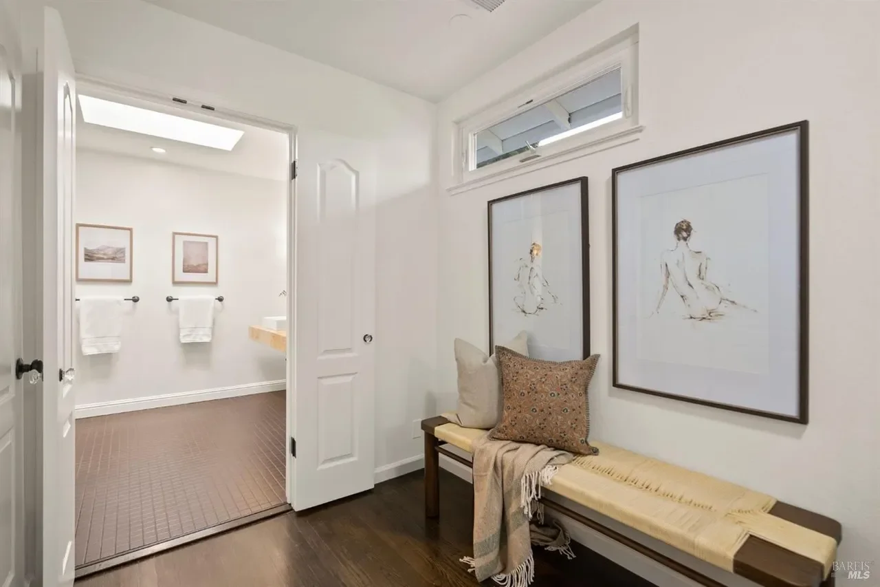 8 Nightingale Lane 026.webp