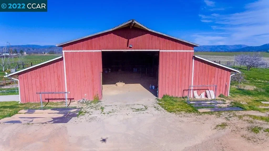 2759 Ranchito Dr 011.webp